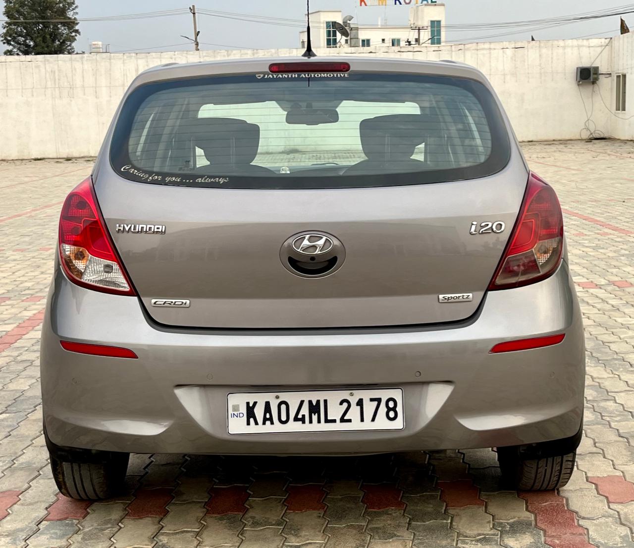 Hyundai  I20 sportz  2012 Grey