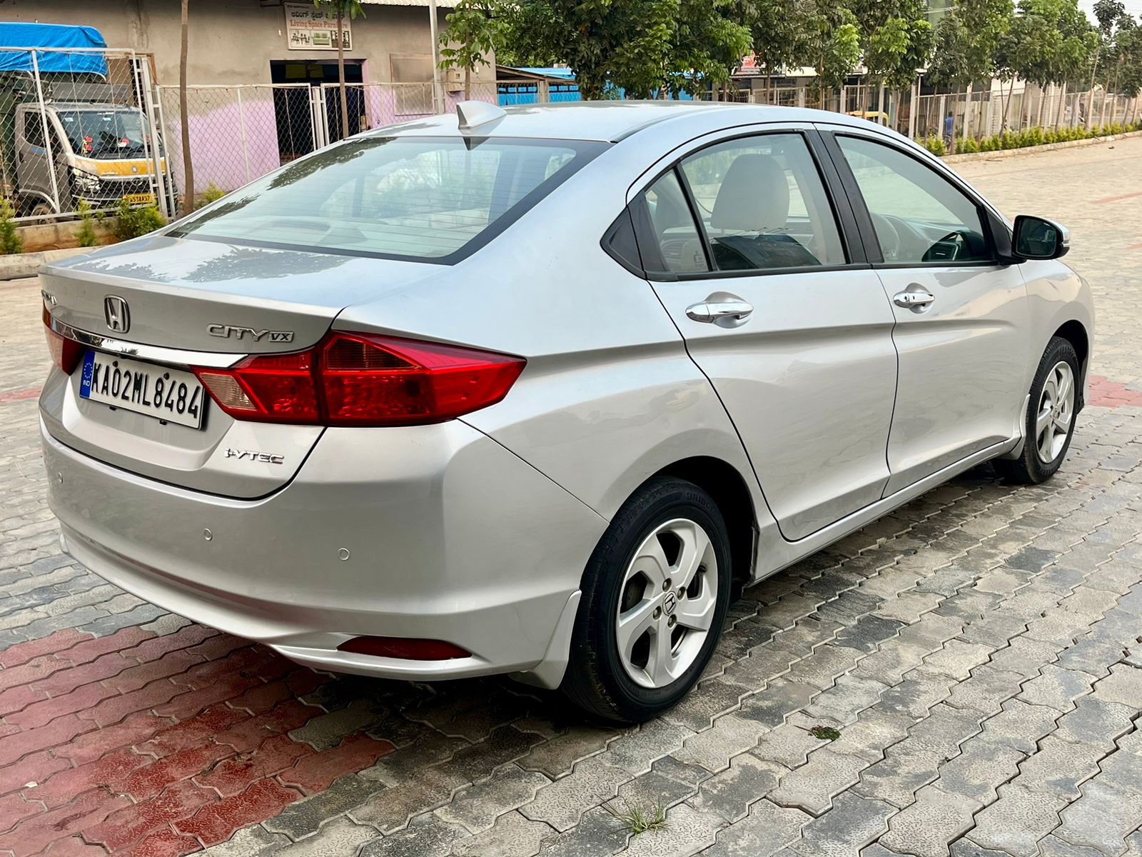 HONDA CITY 1.5 VX MT  (I-VTEC )