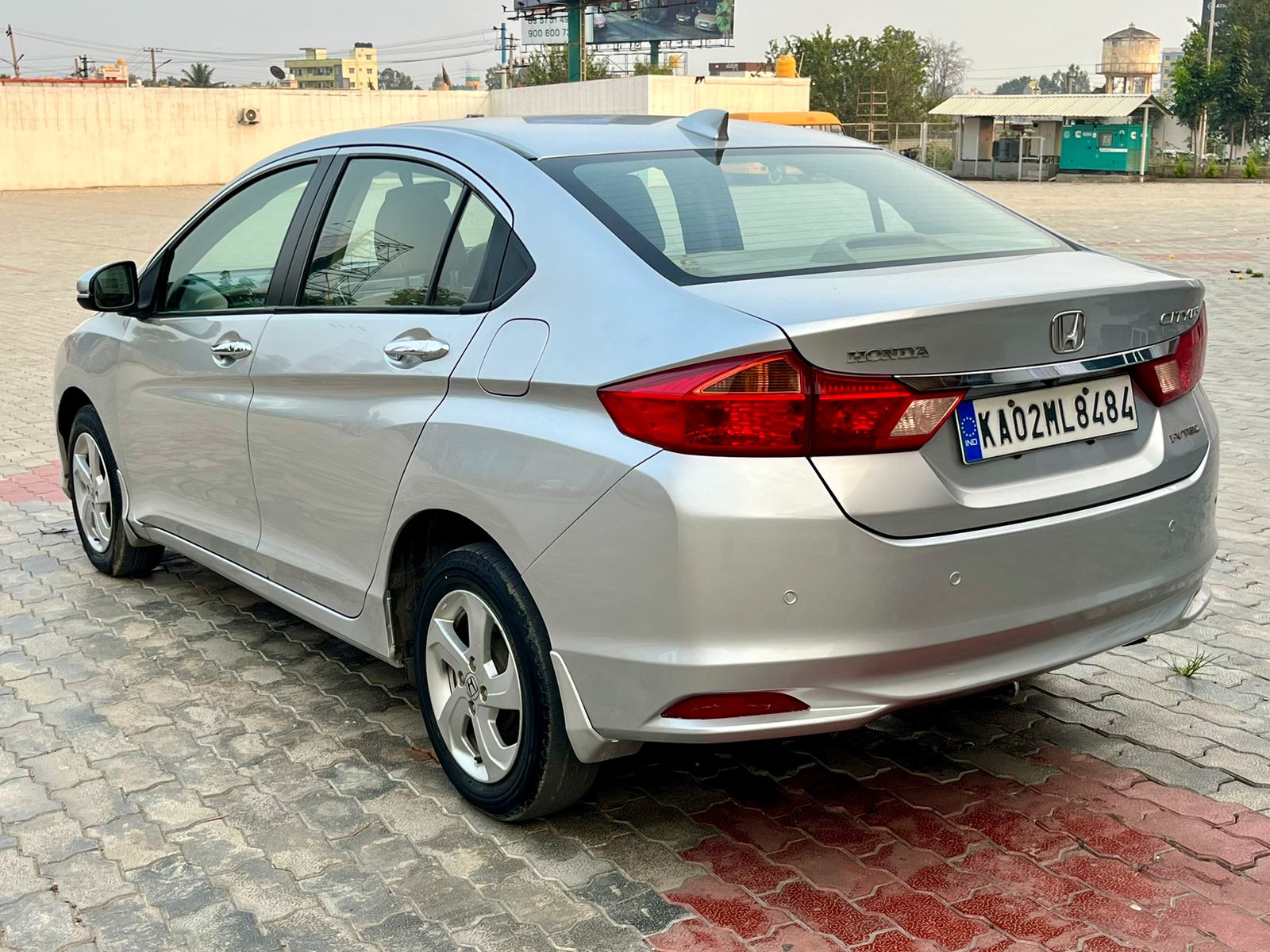 HONDA CITY 1.5 VX MT  (I-VTEC )