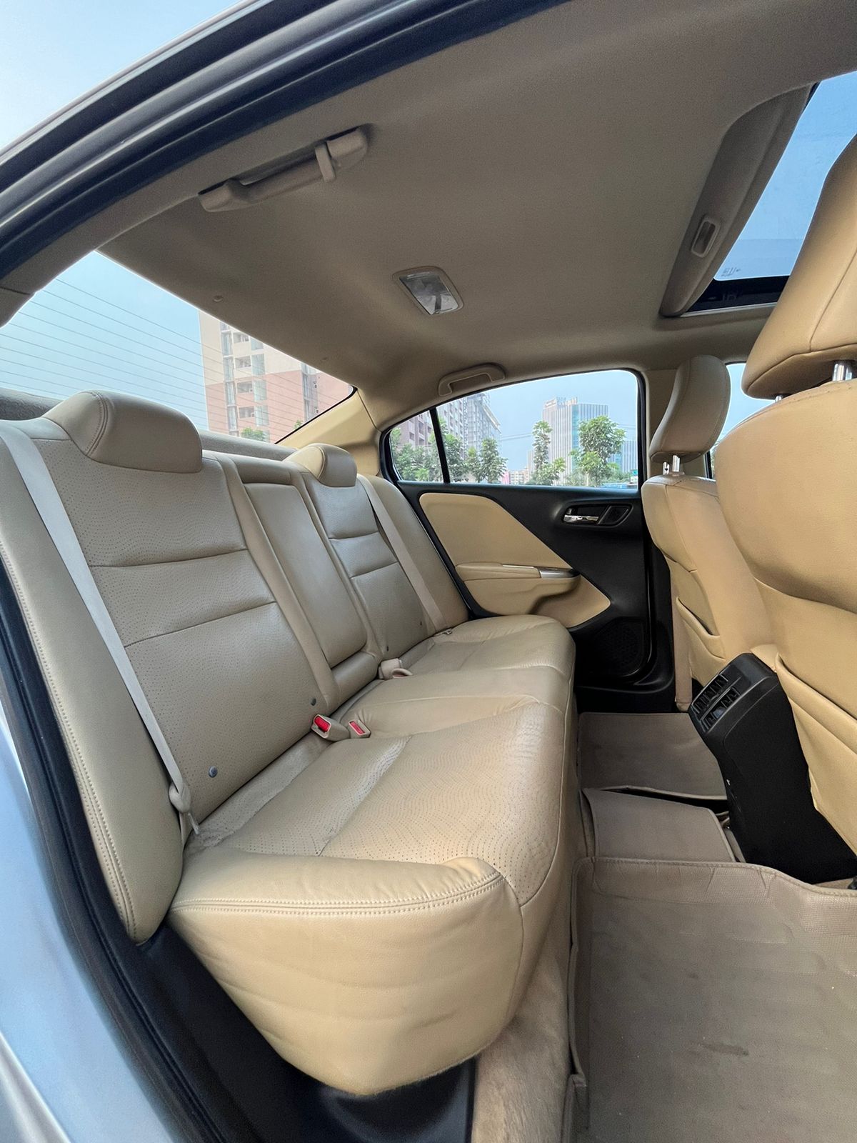 HONDA CITY 1.5 VX MT  (I-VTEC )