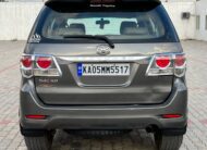 Toyota FORTUNER 3.0 4WD 2013