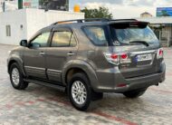 Toyota FORTUNER 3.0 4WD 2013