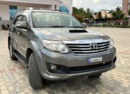Toyota FORTUNER 3.0 4WD 2013