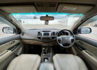 Toyota FORTUNER 3.0 4WD 2013