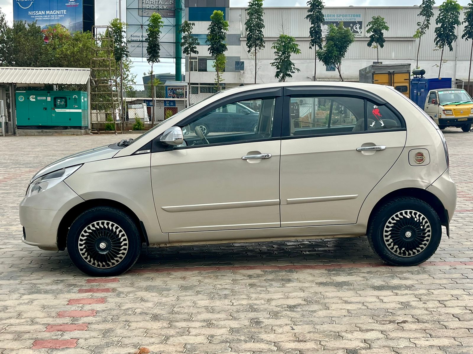 Indica Vista Aura ABS  QJET 75