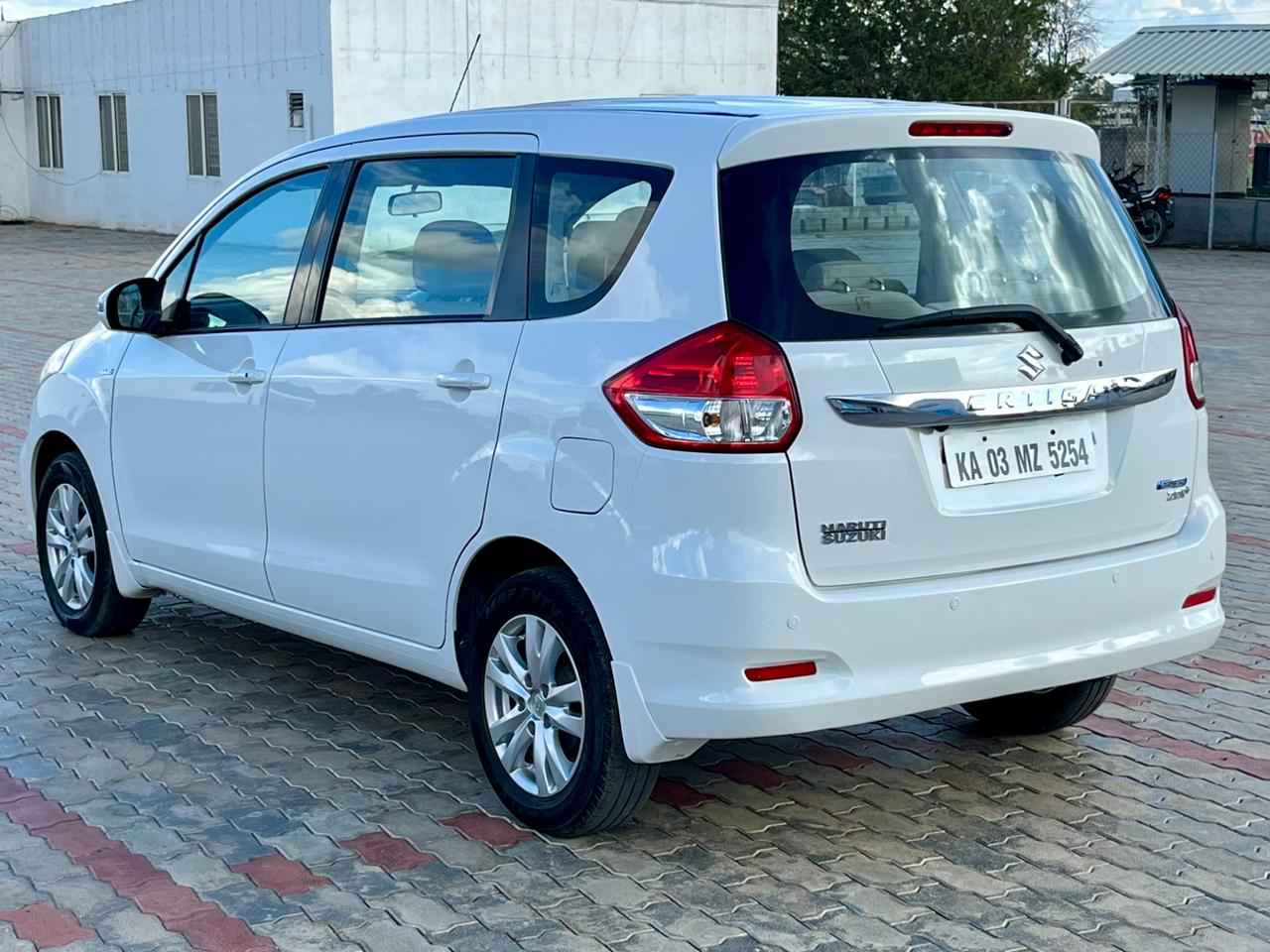 Maruthi Suzuki Ertiga ZDI+ SHVS