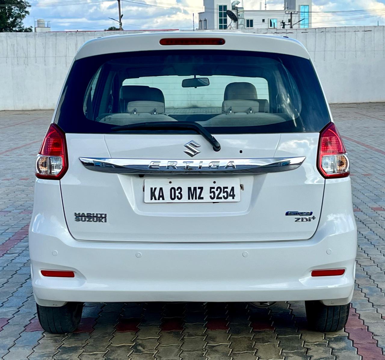 Maruthi Suzuki Ertiga ZDI+ SHVS