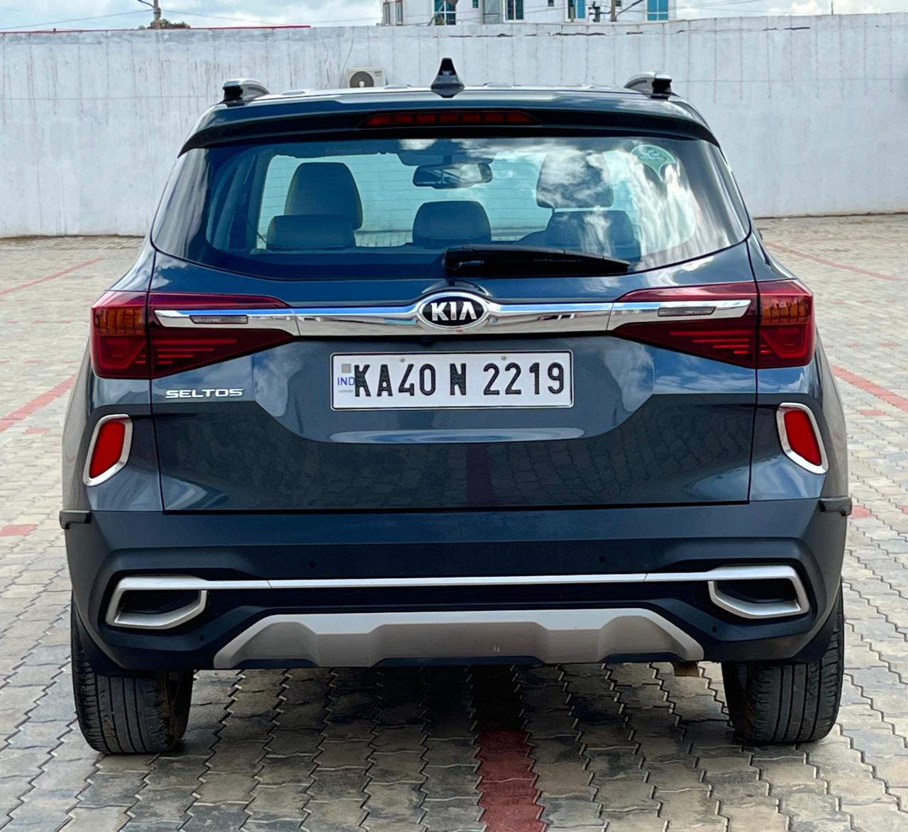 KIA SELTOS D1.5 6MT HTX 2020